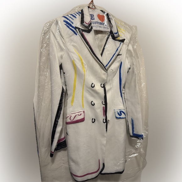 White Double-Breasted Artistic Trim Blazer - Picture 8 of 10